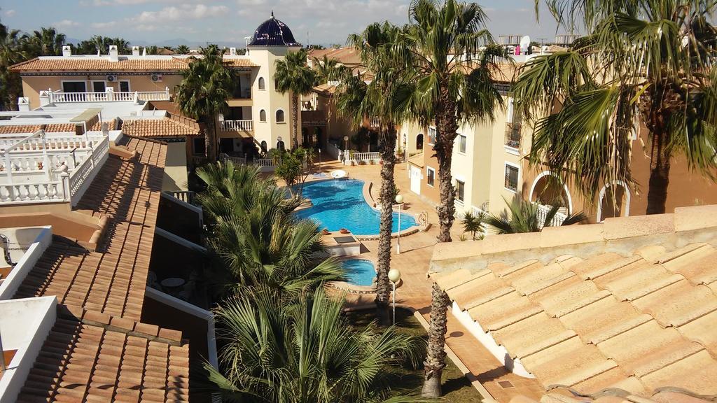 L.A. Apartment Los Alcázares Buitenkant foto